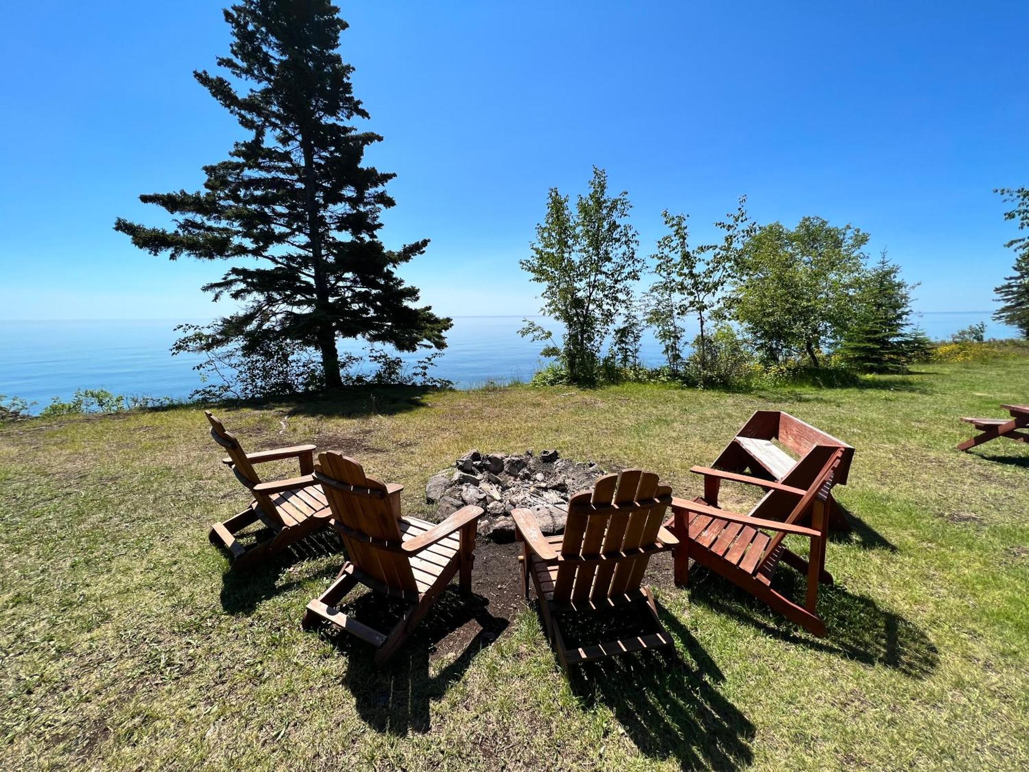Thomsonite Inn On Lake Superior 그랜드 마레 외부 사진