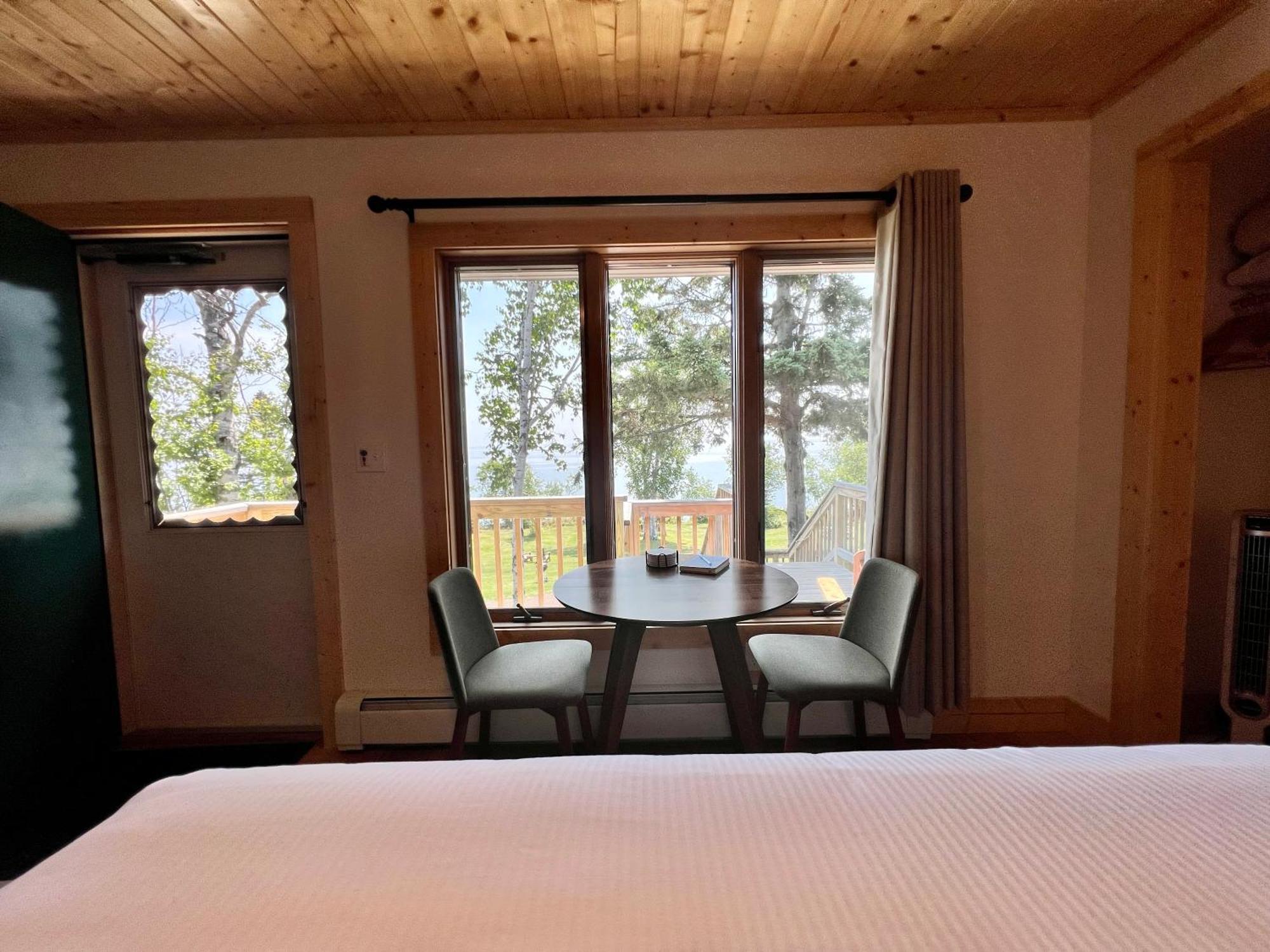 Thomsonite Inn On Lake Superior 그랜드 마레 객실 사진