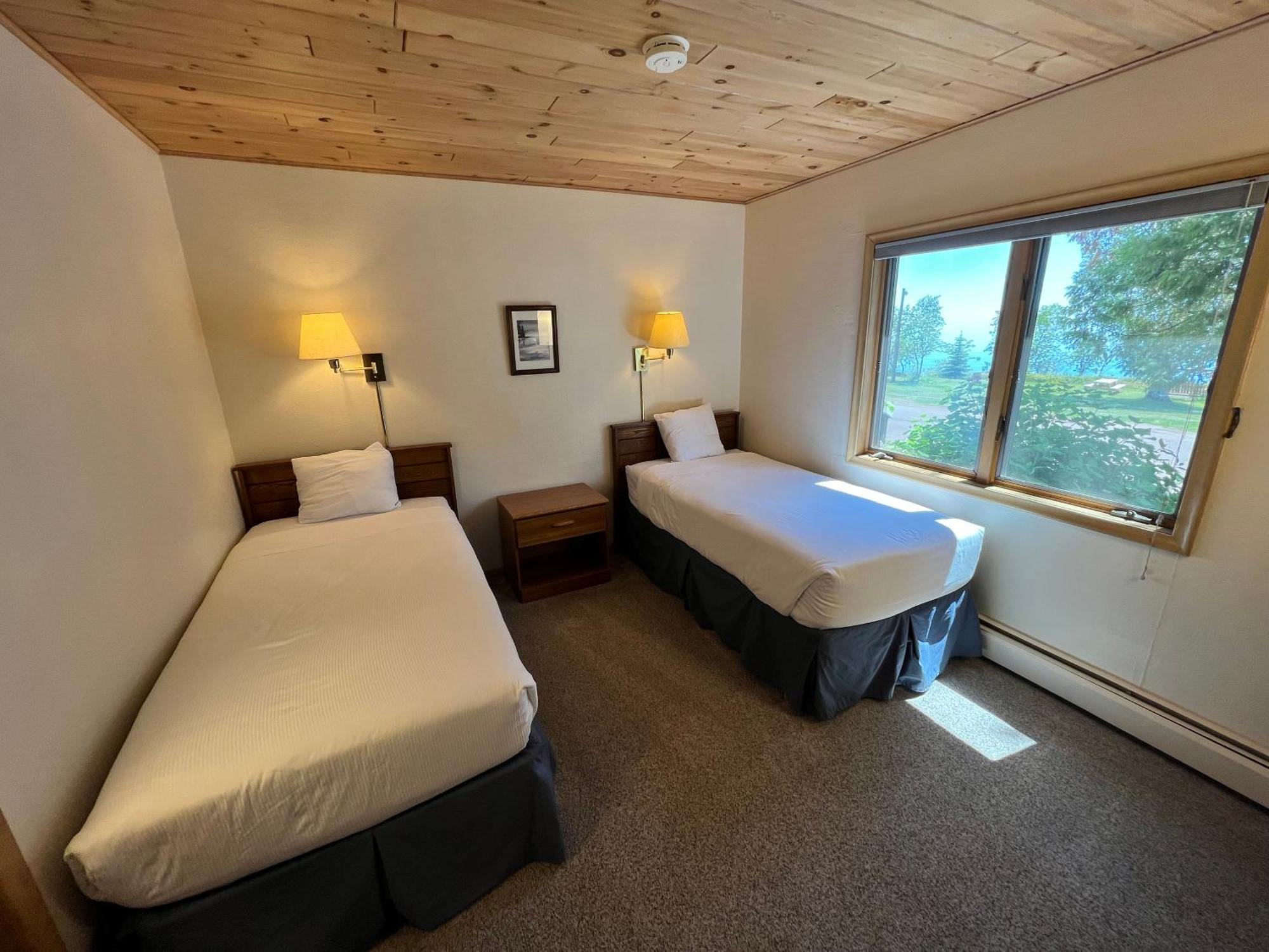 Thomsonite Inn On Lake Superior 그랜드 마레 외부 사진