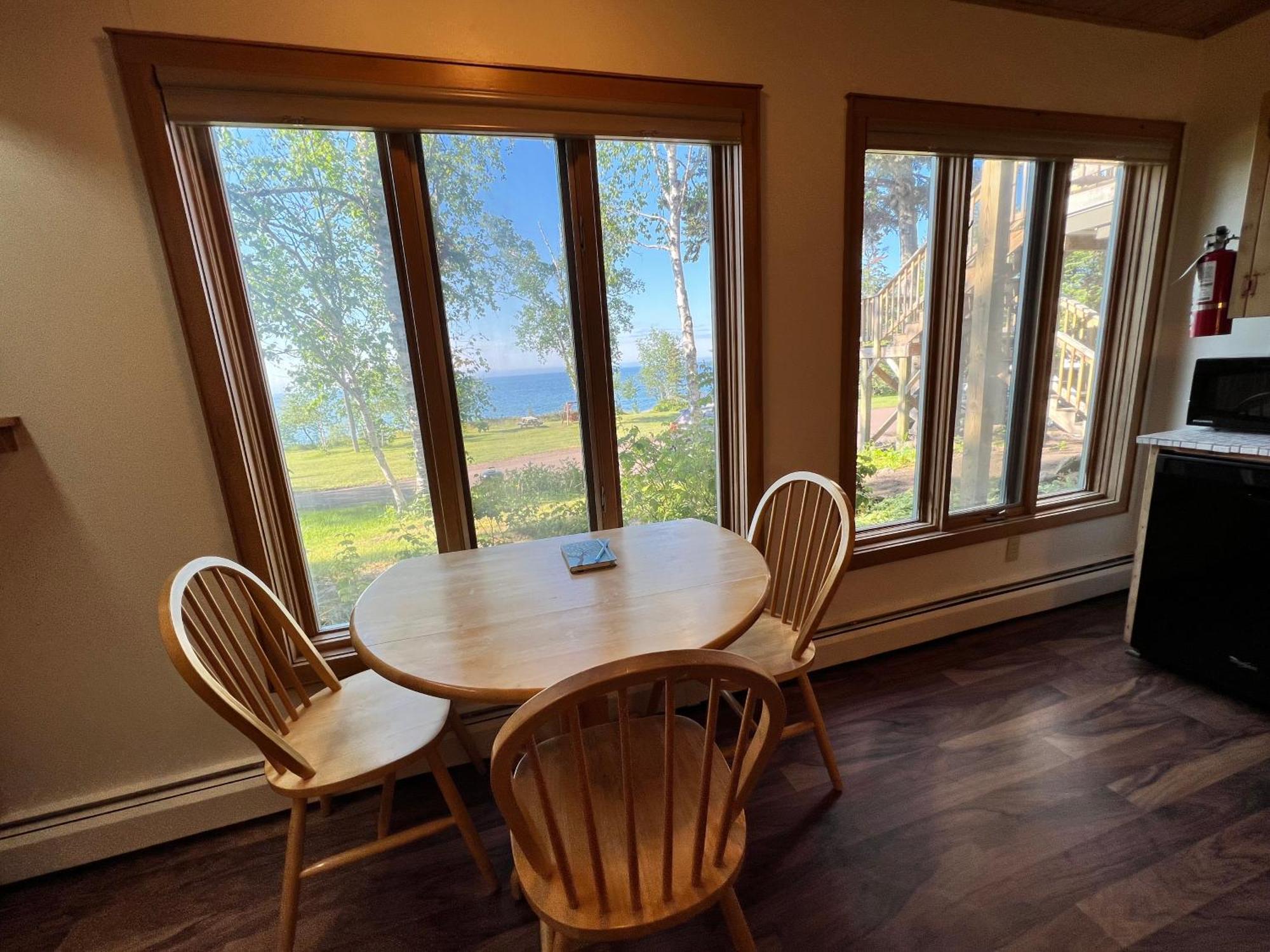 Thomsonite Inn On Lake Superior 그랜드 마레 외부 사진